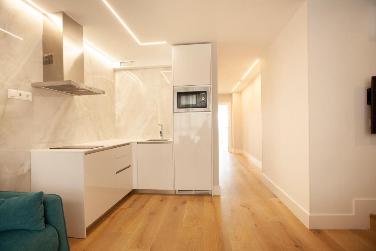 Apartamentos Reina Victoria Сантандер Екстериор снимка
