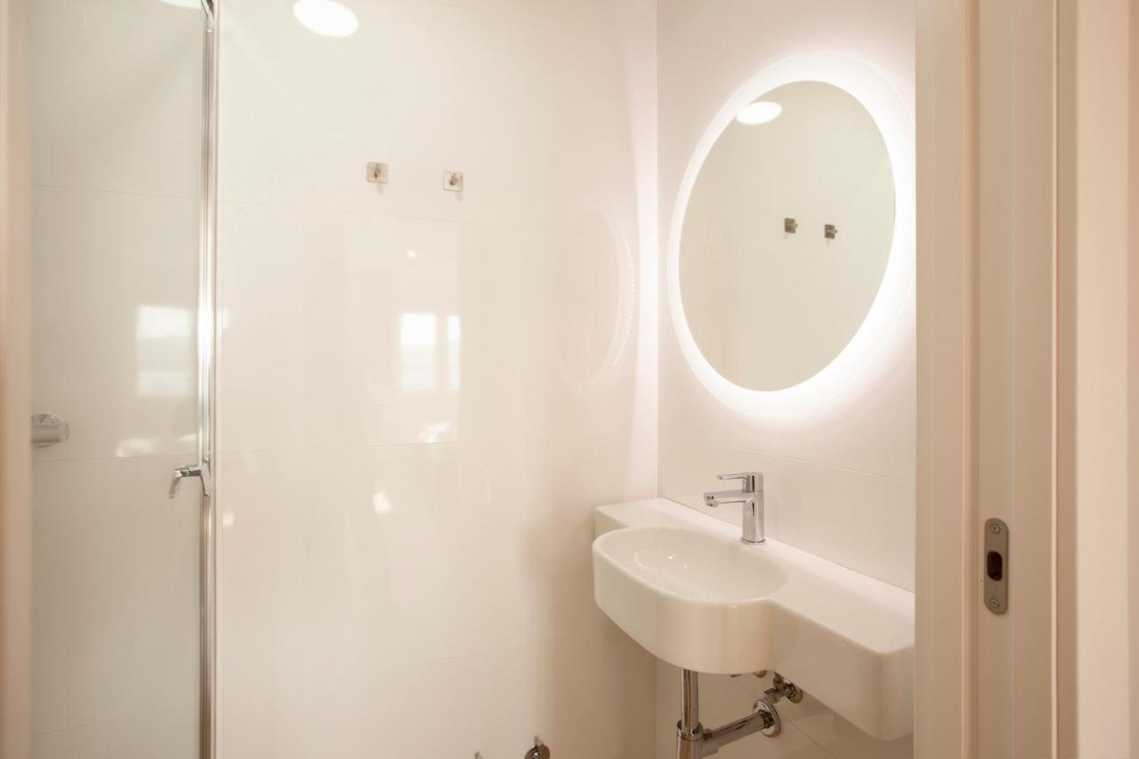 Apartamentos Reina Victoria Сантандер Екстериор снимка