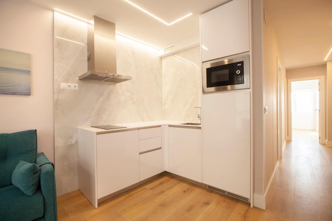 Apartamentos Reina Victoria Сантандер Екстериор снимка