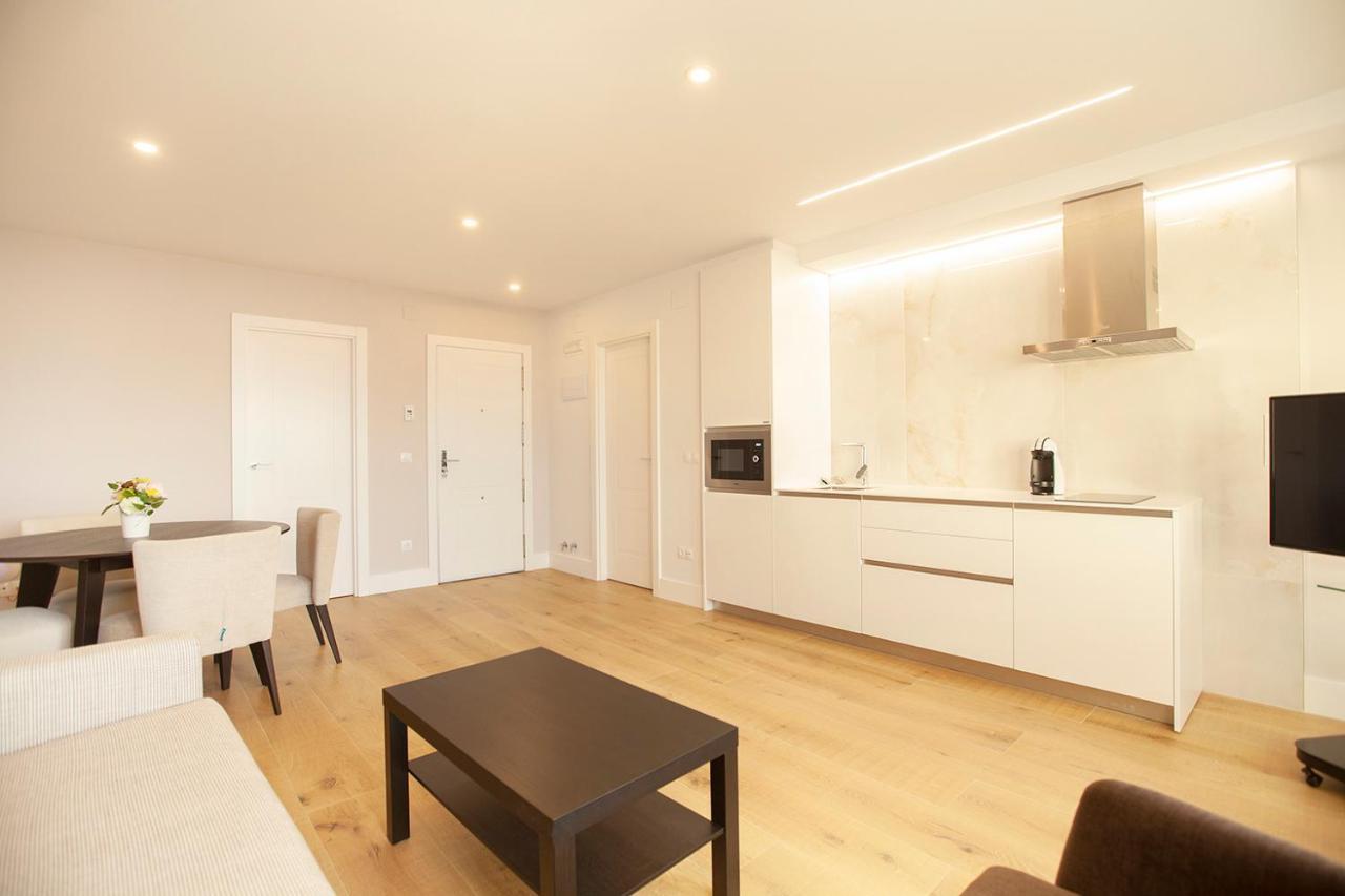 Apartamentos Reina Victoria Сантандер Екстериор снимка
