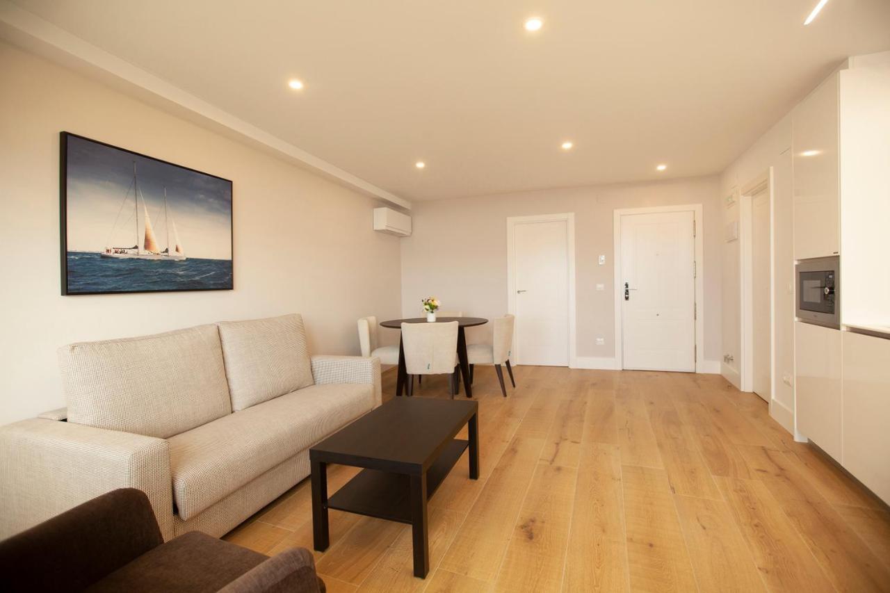 Apartamentos Reina Victoria Сантандер Екстериор снимка