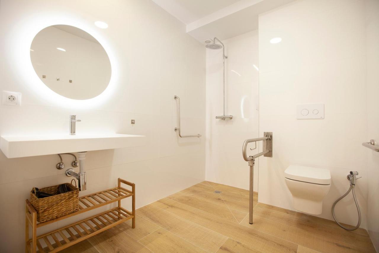 Apartamentos Reina Victoria Сантандер Екстериор снимка