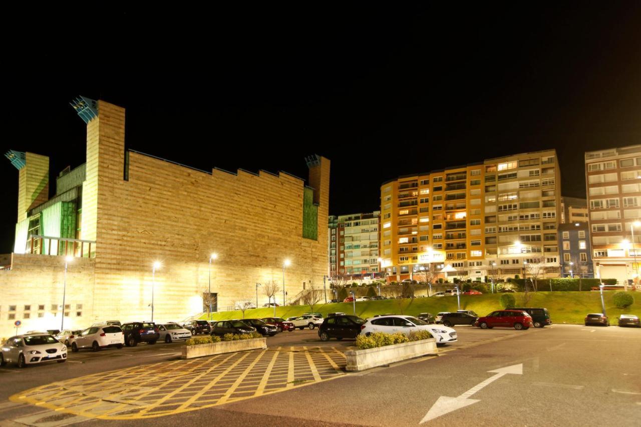 Apartamentos Reina Victoria Сантандер Екстериор снимка